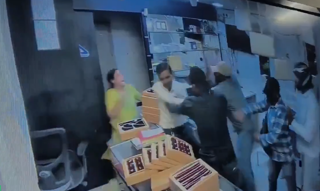 Nashik Jewelry Shop Robbery